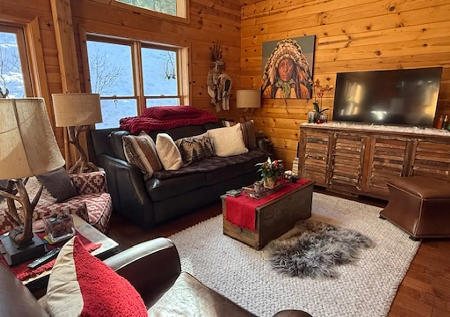 Charming Tahoe Donner Log Cabin with Hot Tub — Photo 4