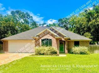 1006 Abby Rd, Lufkin, TX 75904