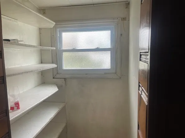 516 Liberty Avenue image 4 of 10