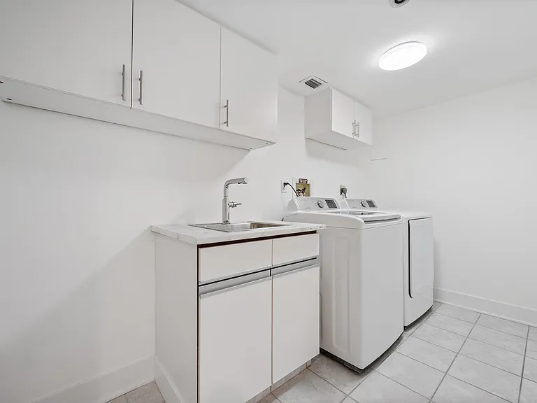 1401 S Ocean Blvd #1010 — Photo 27