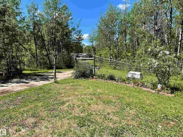 57318 Range Road 25, Lac Ste. Anne County, AB T0E 1V3