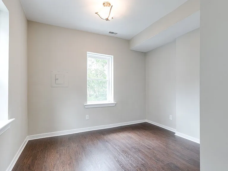 707 W Clay St #B — Photo 4