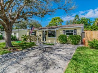 1871 New Hampshire Ave NE, Saint Petersburg, FL 33703