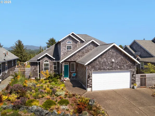 34725 Lodgepole Dr, Nehalem, OR 97131