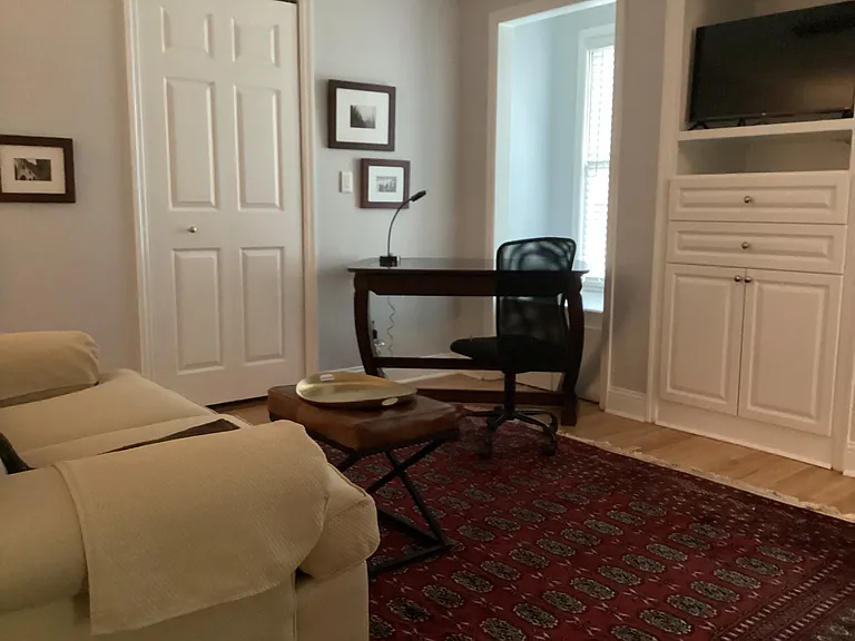 15 Regis Ct — Photo 28