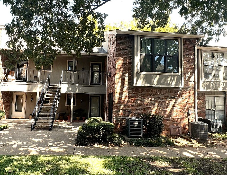 1st image of 2720 Copper Creek Dr APT 215