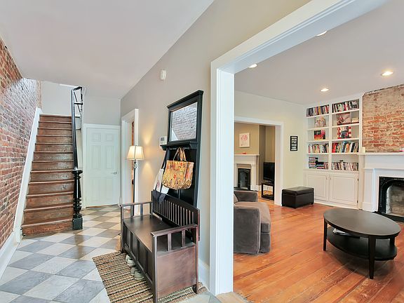 5th image of 2315 M St