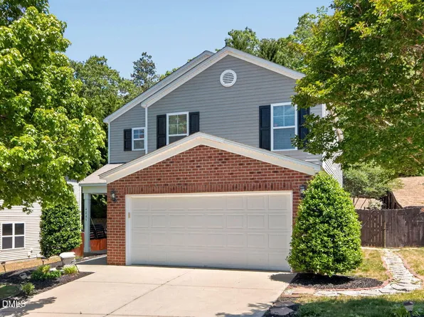 4245 Offshore Dr, Raleigh, NC 27610