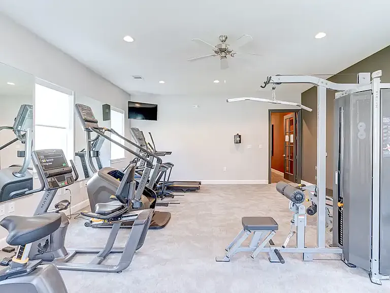 Crosswinds Apartment Homes — Photo 30