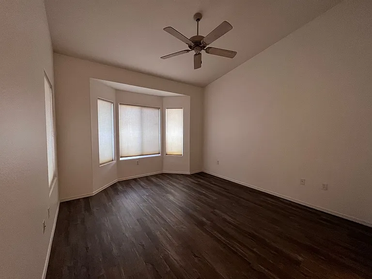 10724 Heritage Hills Dr — Photo 12