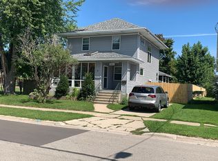1078 Caroline St, Green Bay, WI 54303
