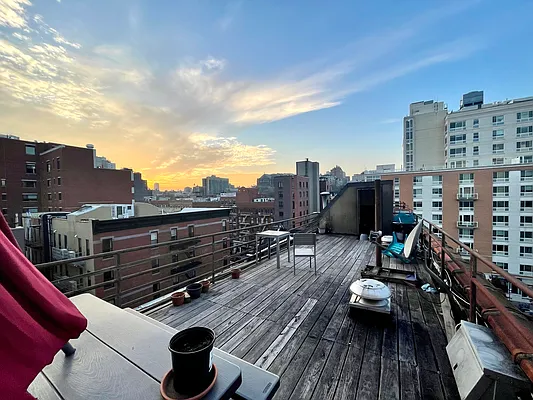 Rented by Heritage Realty LLC | media 10