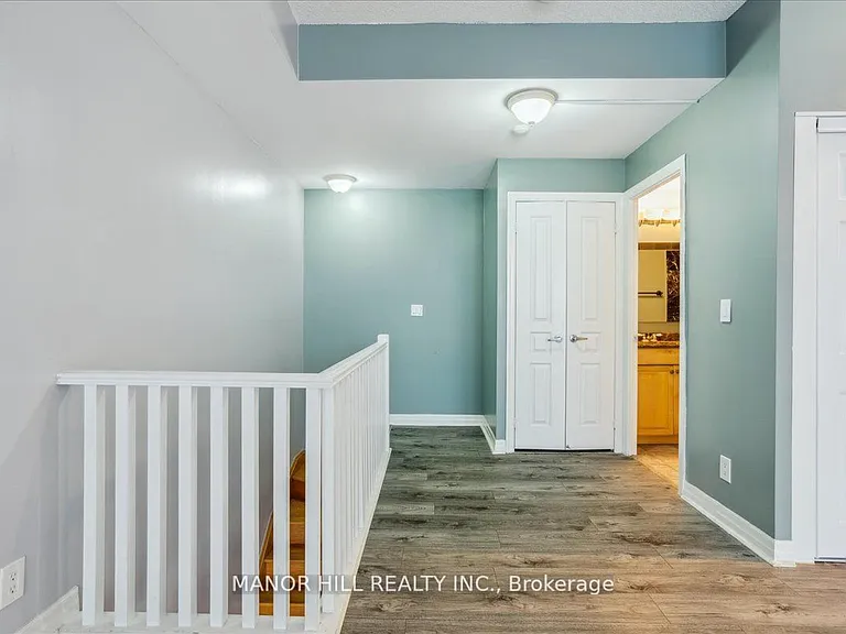 220 Burnhamthorpe Rd W #513 — Photo 14