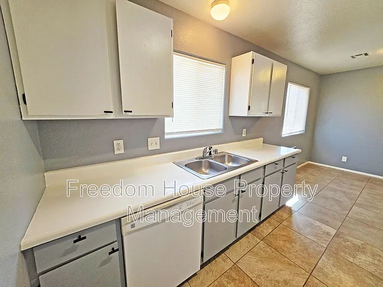 1444 Star Rd #3 — Photo 11