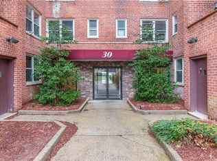 30 N Broadway APT 6G, White Plains, NY