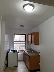 Rented by Sterea Agency