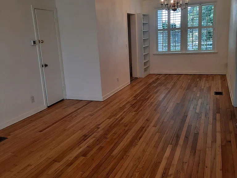 512 Phoenix Ave — Photo 40