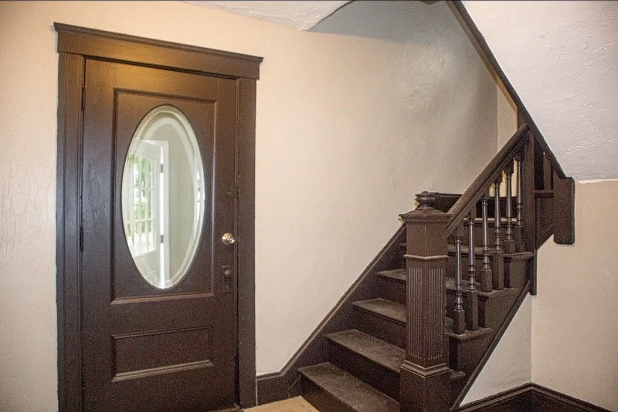 4 bed, 1168 sqft, $2,300 — Photo 2