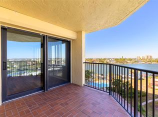 700 Island Way APT 605, Clearwater, FL 33767