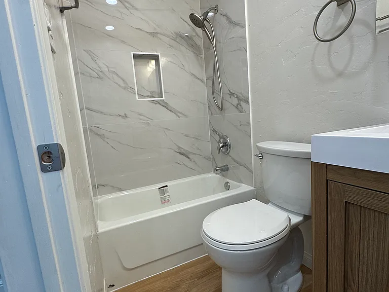 Full bathroom