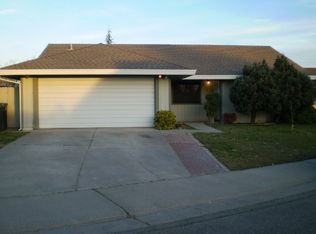 1068 Hayer Cir, Rio Linda, CA 95673