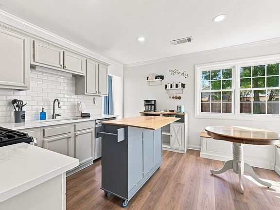 3rd image of 506 Tram Blvd