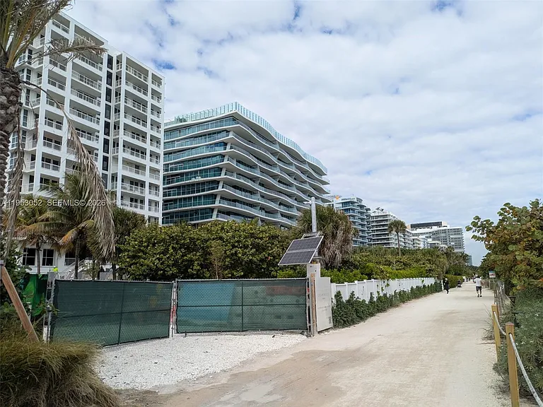 9341 Collins Ave #503 — Photo 31