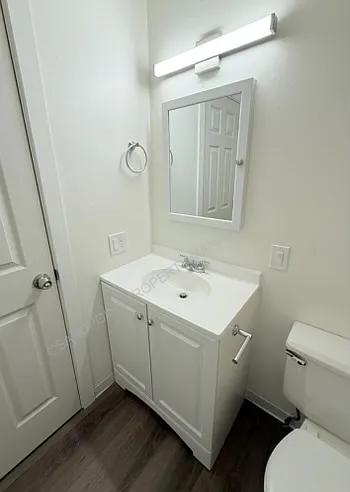 1315 Hickory St #9 — Photo 24