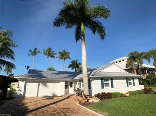 416 San Juan Ave, Naples, FL 34113