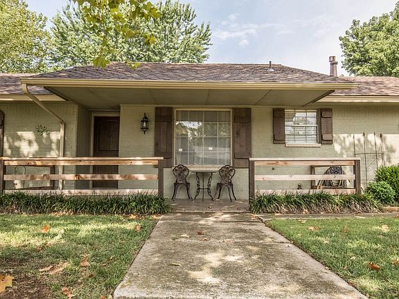 4th image of 1718 Northcrest Dr