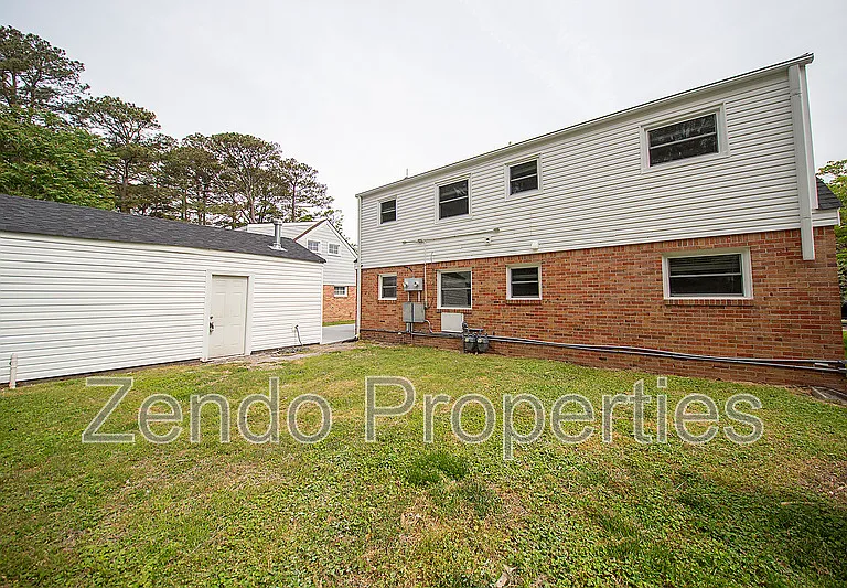1733 Parkview Ave #A — Photo 2