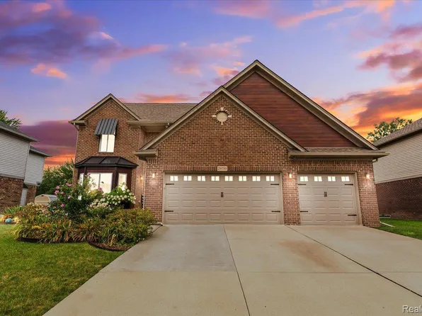 29755 Bradbury Dr, Flat Rock, MI 48134