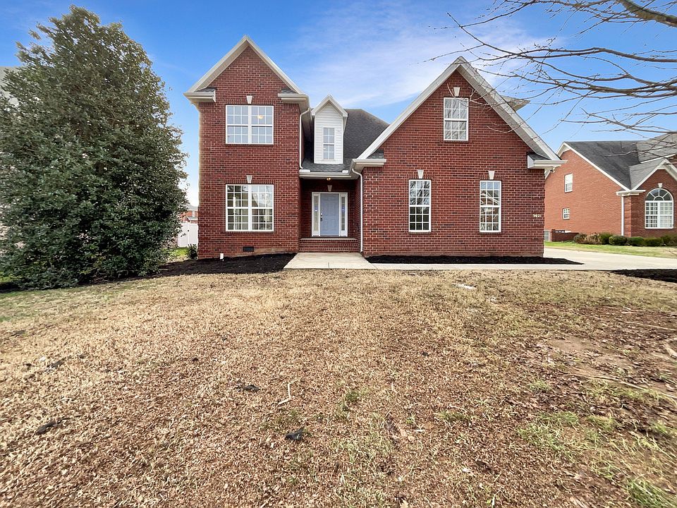 1st image of 3021 Shady Glen Cir