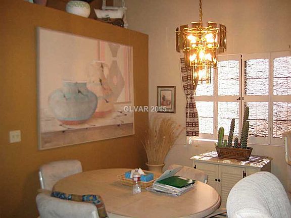 2nd image of 2835 Amaryllis Ct #4