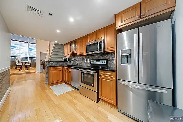 689 Luis Munoz Marin Blvd #501 — Photo 7
