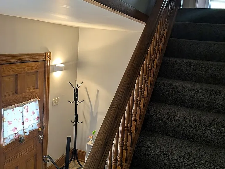 518 Washtenaw Ave — Photo 12