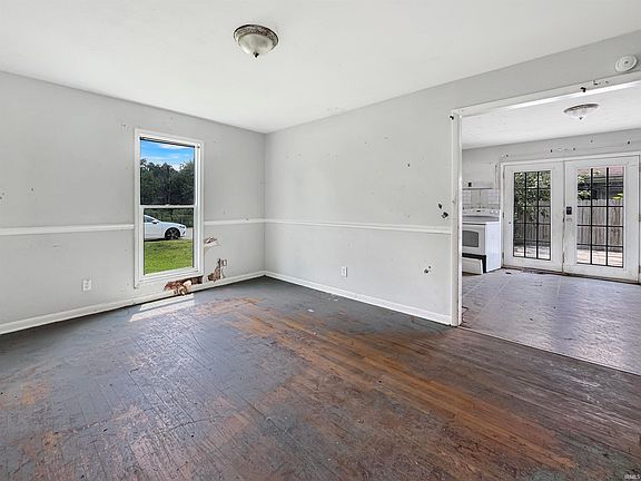 4th image of 2028 Kathleen Ave