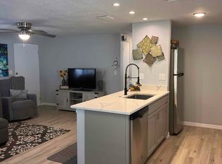 3823 42nd St, Sarasota, FL 34235