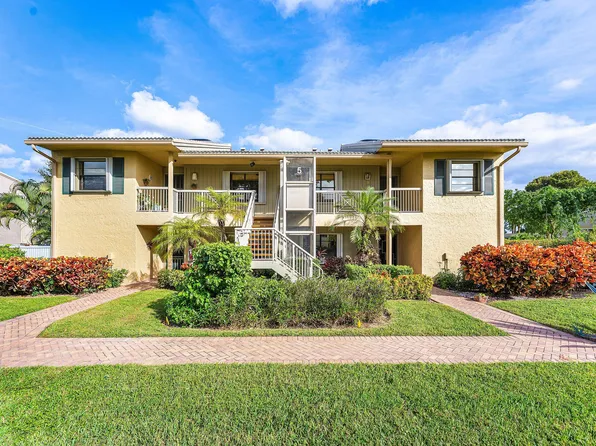 5 Eastgate Drive #A, Boynton Beach, FL 33436
