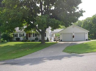 197 Lilac Ln, Ashland, OH 44805