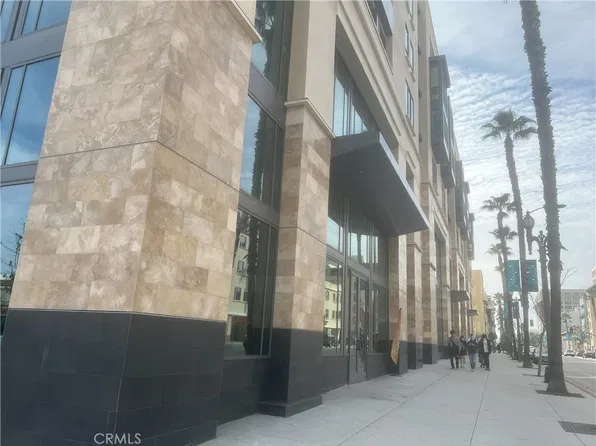 39 S Los Robles Ave #3002, Pasadena, CA 91101