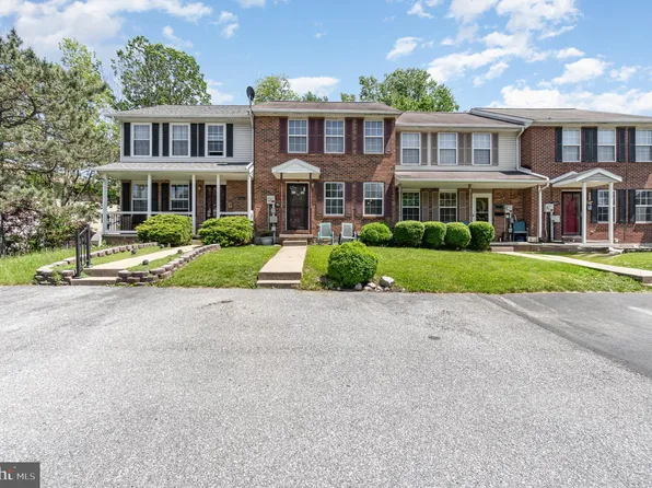 1003 Jefferson Dr, Middletown, PA 17057