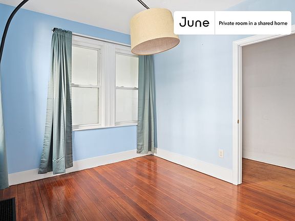 3rd image of 30 Royal St #A