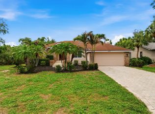 4401 Little John Trl, Sarasota, FL 34232