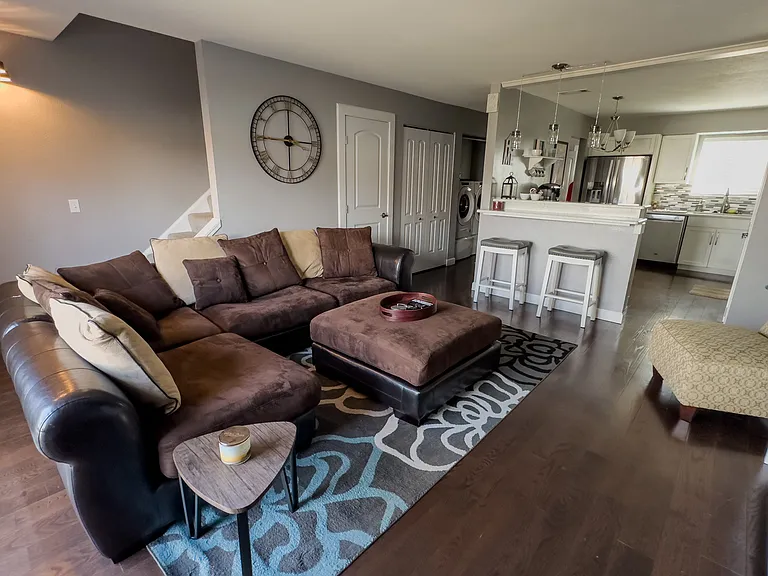 6104 Red Oak Dr #3 — Photo 17