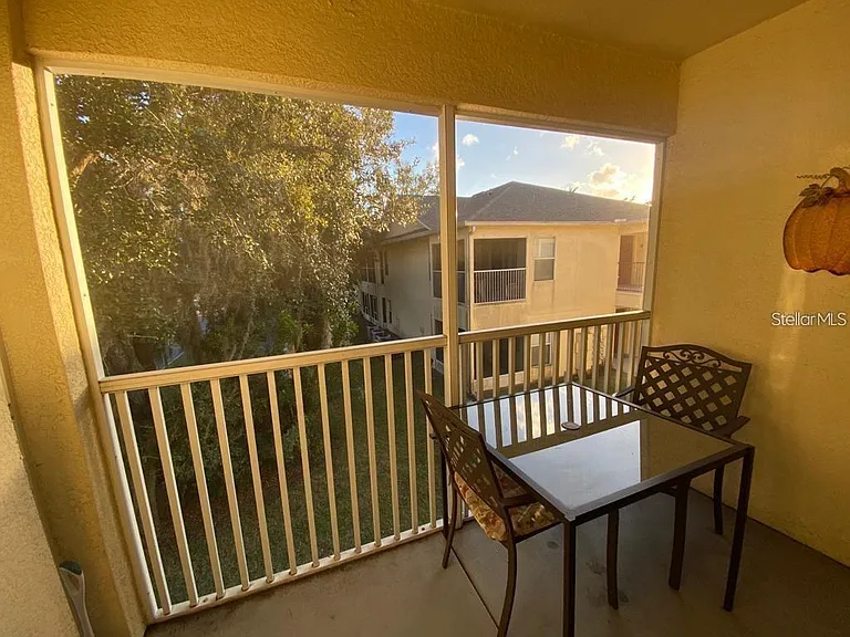 2866 Club Cortile Cir #B — Photo 16
