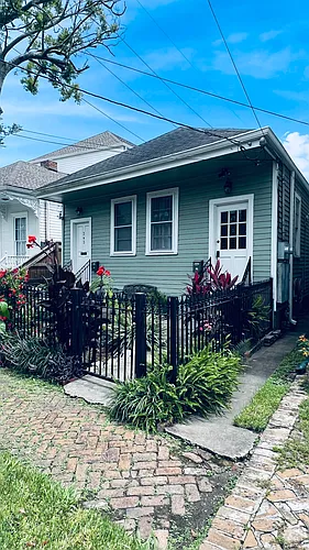 343 Joseph St Photo 1