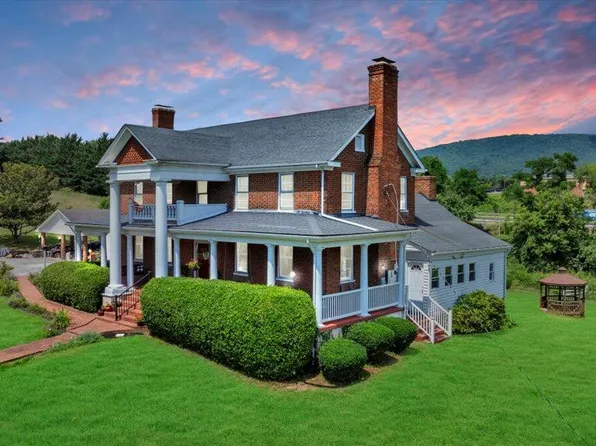 4496 Bonsack Rd, Roanoke, VA 24012