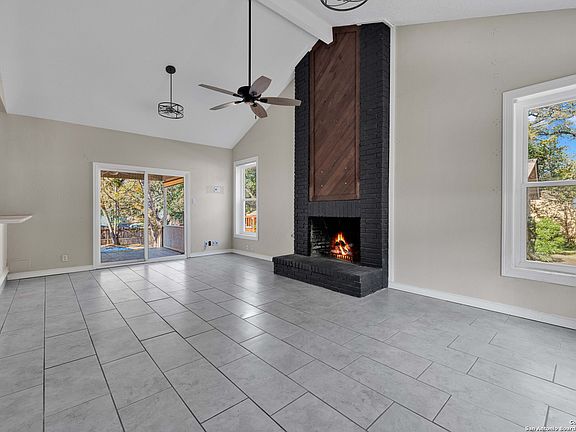 5th image of 15610 BOULDER CREEK ST