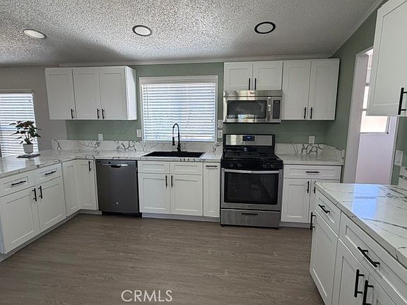 4th image of 278 Yucca Rd